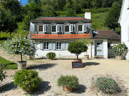 Fürstenlager Auerbach
 Hero