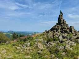 Wanderung Wasserkuppe - Milseburg (Rhön)
 Hero